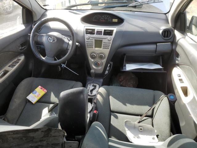 Photo 8 from auction – 2010 TOYOTA YARIS with VIN JTDBT4K39A1356019