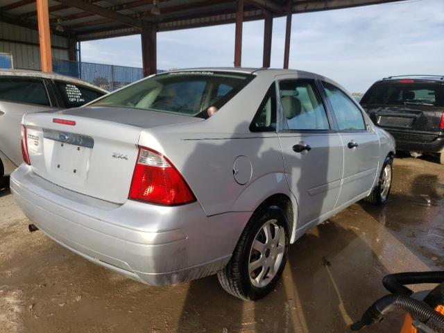 Photo 3 from auction – 2005 FORD FOCUS ZX4 with VIN 1FAFP34NX5W252913