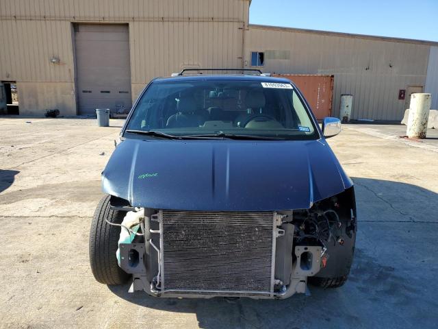 Photo 5 from auction – 2014 CHRYSLER TOWN & COU with VIN 2C4RC1CG1ER349792