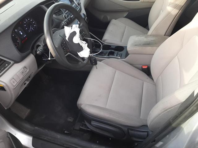 Photo 7 from auction – 2016 HYUNDAI TUCSON SE with VIN KM8J23A49GU125613