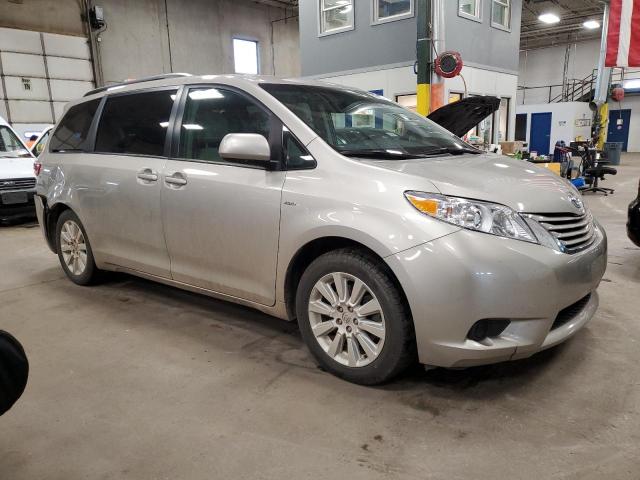 Photo 4 from auction – 2016 TOYOTA SIENNA LE with VIN 5TDJK3DC2GS140742