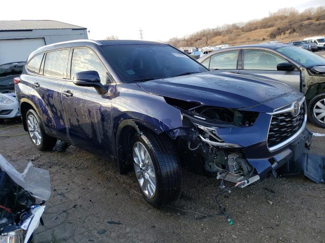 Photo 4 from auction – 2021 TOYOTA HIGHLANDER with VIN 5TDDZRBH9MS102513
