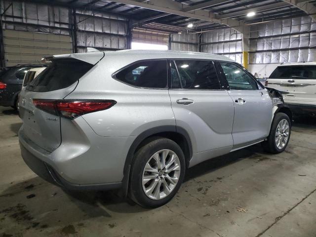 Photo 3 from auction – 2022 TOYOTA HIGHLANDER with VIN 5TDXBRCH4NS555522