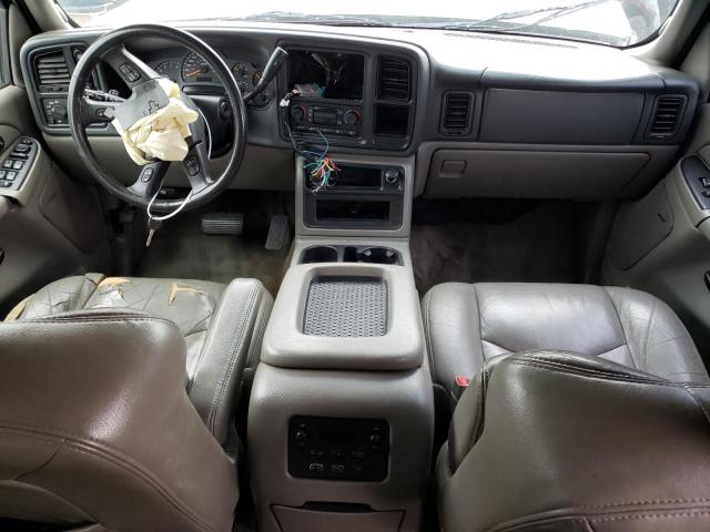 Photo 8 from auction – 2004 CHEVROLET SUBURBAN K with VIN 3GNFK16Z74G209986
