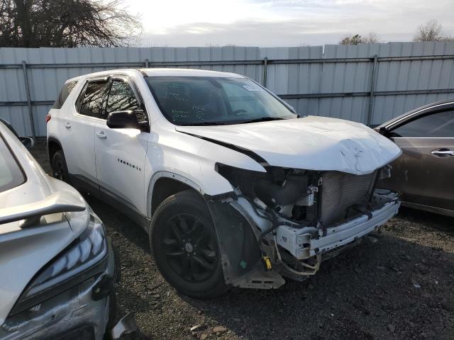 Photo 4 from auction – 2018 CHEVROLET TRAVERSE L with VIN 1GNERFKWXJJ167839