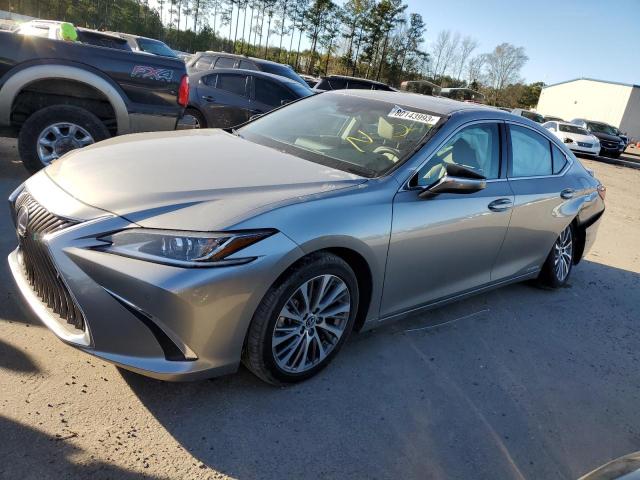 LEXUS ES 300H 2020 with VIN 58AD21B11LU012330 - Photo from auction