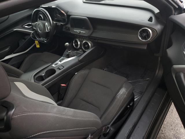 Photo 8 from auction – 2017 CHEVROLET CAMARO LS with VIN 1G1FA1RX2H0182978