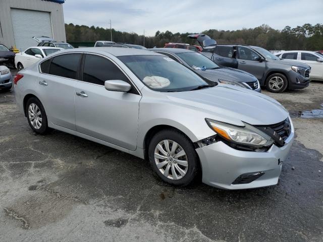 Photo 4 from auction – 2016 NISSAN ALTIMA 2.5 with VIN 1N4AL3AP2GN352315