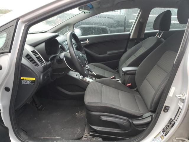 Photo 7 from auction – 2017 KIA FORTE LX with VIN 3KPFL4A70HE151931