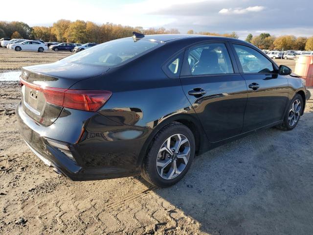 Photo 3 from auction – 2021 KIA FORTE with VIN 3KPF24AD5ME262767