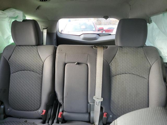 Photo 10 from auction – 2011 CHEVROLET TRAVERSE L with VIN 1GNKRFED0BJ110614