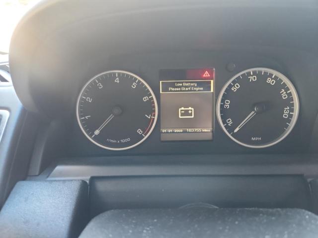 Photo 8 from auction – 2011 LAND ROVER RANGE ROVE with VIN SALSK2D41BA295515