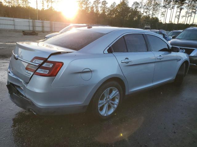 Photo 3 from auction – 2013 FORD TAURUS SEL with VIN 1FAHP2E86DG159956