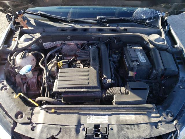 Photo 11 from auction – 2017 VOLKSWAGEN JETTA SE with VIN 3VWDB7AJ0HM289270