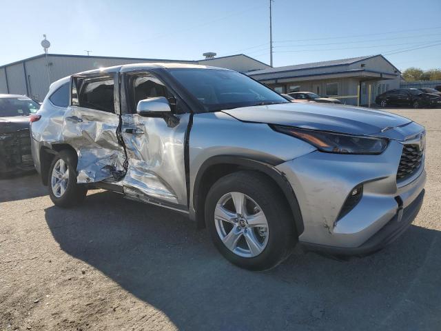 Photo 4 from auction – 2023 TOYOTA HIGHLANDER with VIN 5TDKDRAH5PS522748