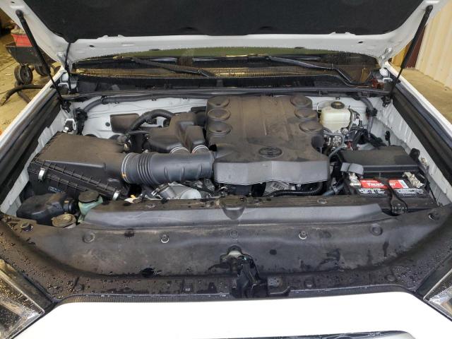 Photo 12 from auction – 2018 TOYOTA 4RUNNER SR with VIN JTEBU5JR9J5511360
