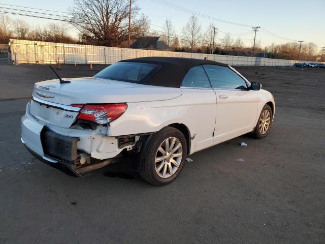 Photo 3 from auction – 2013 CHRYSLER 200 TOURIN with VIN 1C3BCBEB1DN511364