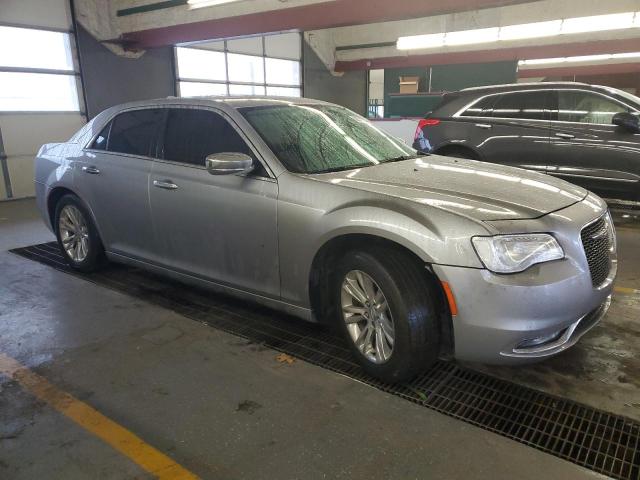 Photo 4 from auction – 2016 CHRYSLER 300C with VIN 2C3CCAEG1GH334175