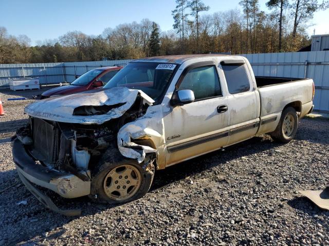 CHEVROLET SILVERADO 2002 with VIN 2GCEC19TX21285393 - Photo from auction