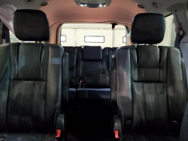 Photo 10 from auction – 2014 CHRYSLER TOWN & COU with VIN 2C4RC1BG1ER324375