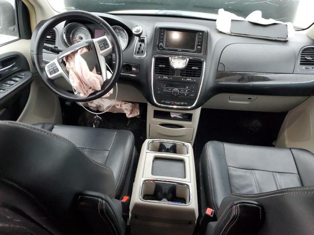 Photo 8 from auction – 2014 CHRYSLER TOWN & COU with VIN 2C4RC1BG3ER399935