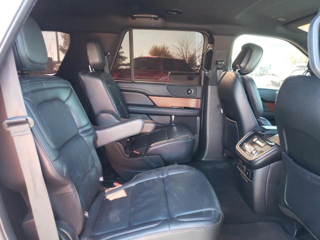 Photo 11 from auction – 2018 LINCOLN NAVIGATOR with VIN 5LMJJ2NT5JEL04311