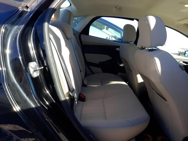 Photo 10 from auction – 2017 FORD FOCUS SE with VIN 1FADP3F22HL332089