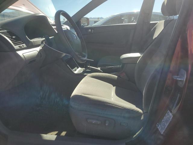 Photo 7 from auction – 2005 TOYOTA CAMRY LE with VIN 4T1BE32K35U420065