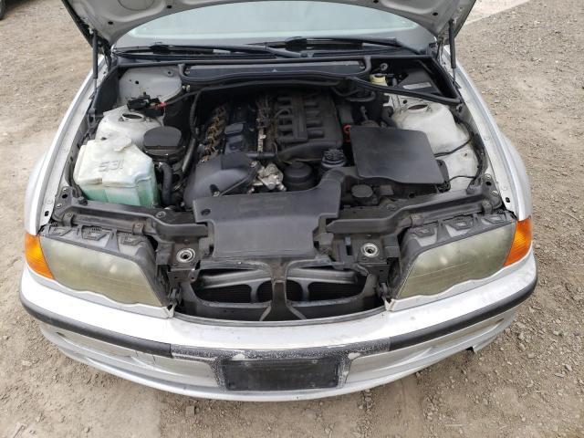 Photo 11 from auction – 2001 BMW 325 I with VIN WBAAV33441FV00390