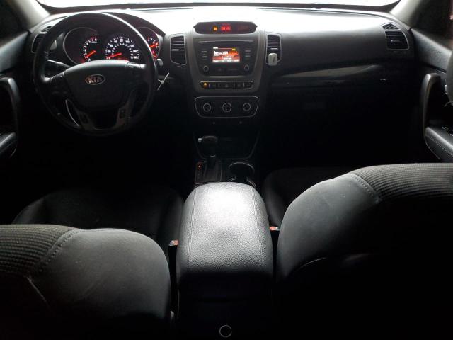 Photo 8 from auction – 2015 KIA SORENTO LX with VIN 5XYKTCA64FG572177