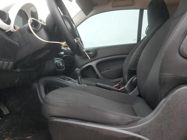 Photo 7 from auction – 2017 SMART FORTWO with VIN WMEFJ5DA3HK186707