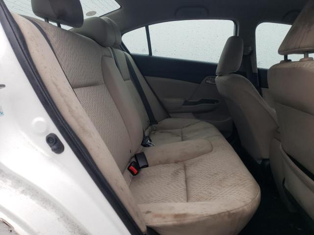 Photo 10 from auction – 2015 HONDA CIVIC SE with VIN 19XFB2F77FE226055