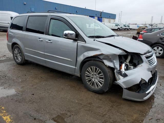 Photo 4 from auction – 2014 CHRYSLER TOWN & COU with VIN 2C4RC1CG6ER198531