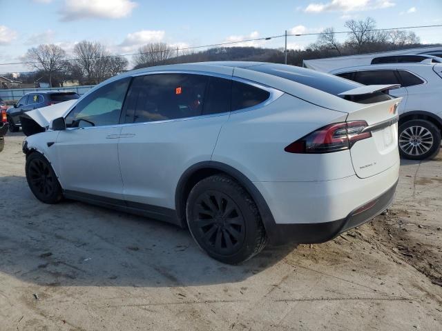 Photo 2 from auction – 2019 TESLA MODEL X with VIN 5YJXCAE2XKF152636