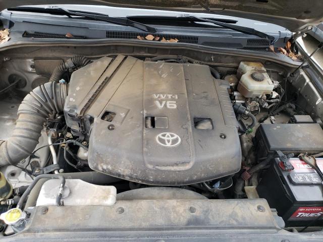 Photo 11 from auction – 2004 TOYOTA 4RUNNER SR with VIN JTEZU14R240022805