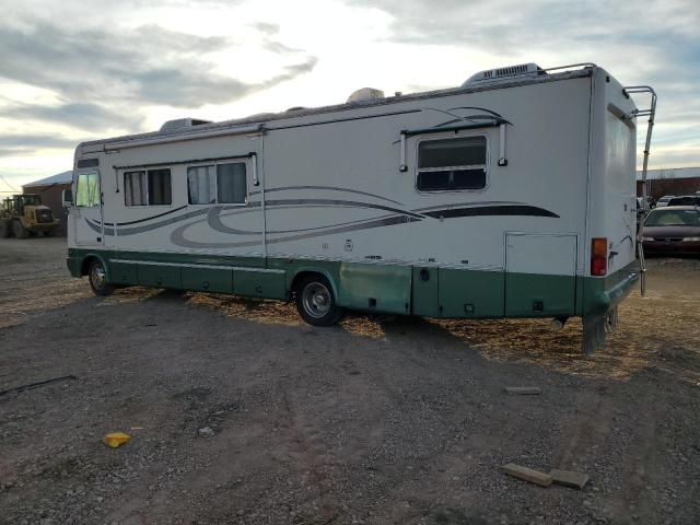 Photo 3 from auction – 2000 WORKHORSE CUSTOM CHASSIS MOTORHOME with VIN 5B4LP37J7Y3317038