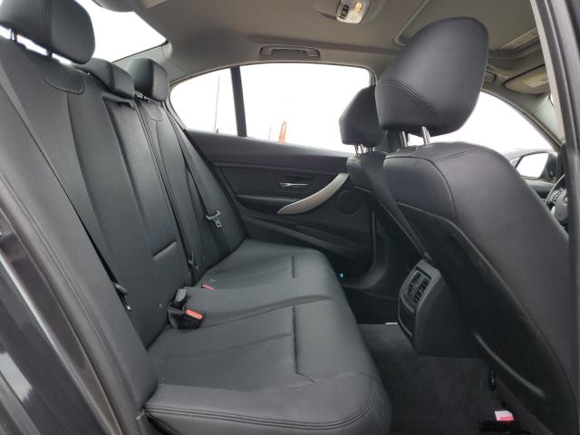 Photo 10 from auction – 2016 BMW 320 I with VIN WBA8E1G57GNU11434