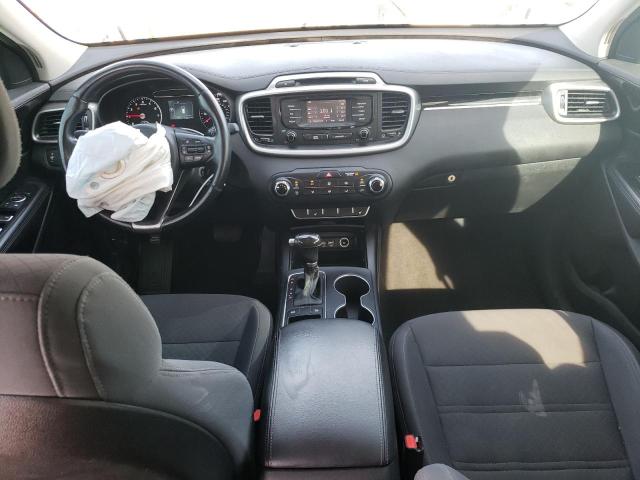 Photo 8 from auction – 2016 KIA SORENTO LX with VIN 5XYPG4A36GG049346