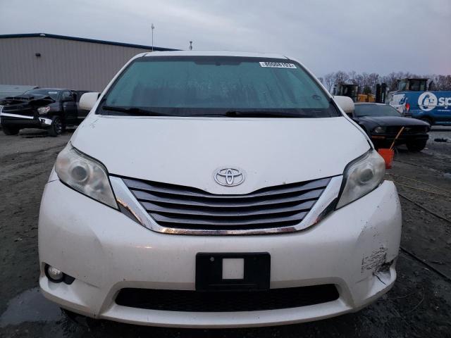 Photo 5 from auction – 2015 TOYOTA SIENNA XLE with VIN 5TDYK3DC3FS543299