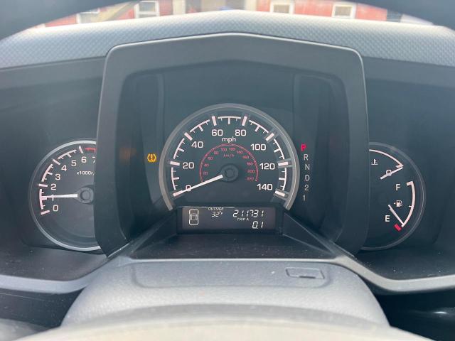 Photo 8 from auction – 2011 HONDA RIDGELINE with VIN 5FPYK1F56BB003275
