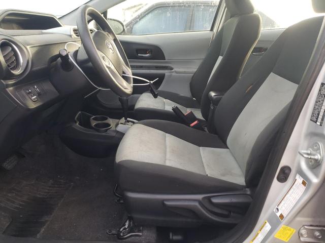 Photo 7 from auction – 2012 TOYOTA PRIUS C with VIN JTDKDTB39C1027704