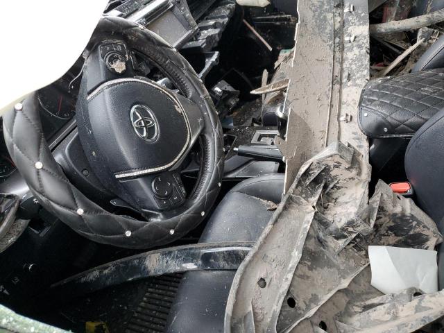 Photo 7 from auction – 2018 TOYOTA RAV4 SE with VIN JTMNFREV2JD110085