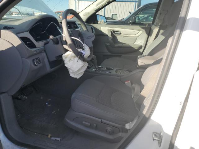 Photo 7 from auction – 2017 CHEVROLET TRAVERSE L with VIN 1GNKRFKD3HJ330066