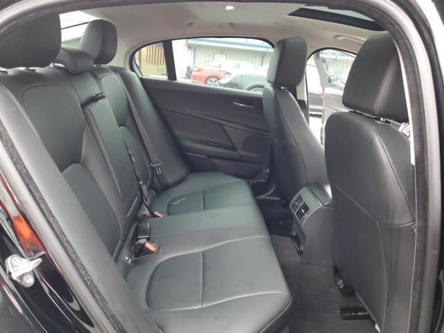 Photo 10 from auction – 2017 JAGUAR XE with VIN SAJAR4BN1HA952118