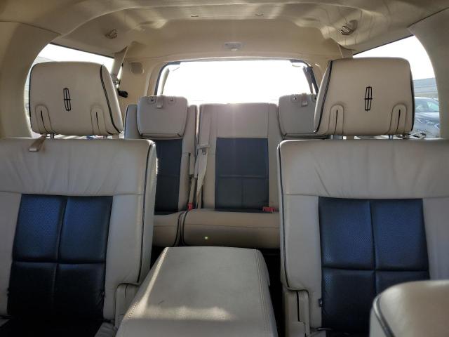 Photo 10 from auction – 2008 LINCOLN NAVIGATOR with VIN 5LMFL28518LJ00110