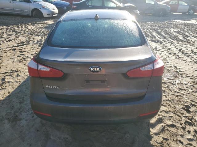 Photo 6 from auction – 2015 KIA FORTE LX with VIN KNAFX4A65F5313117