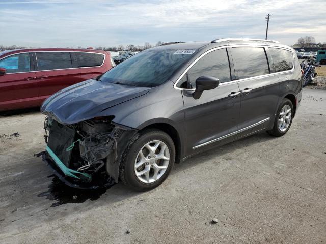 CHRYSLER PACIFICA T 2017 with VIN 2C4RC1EG5HR850766 - Photo from auction