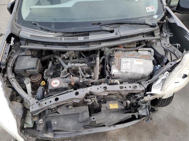 Photo 11 from auction – 2012 TOYOTA PRIUS C with VIN JTDKDTB32C1022733