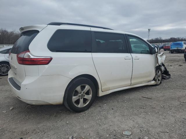 Photo 3 from auction – 2018 TOYOTA SIENNA LE with VIN 5TDKZ3DC2JS911434
