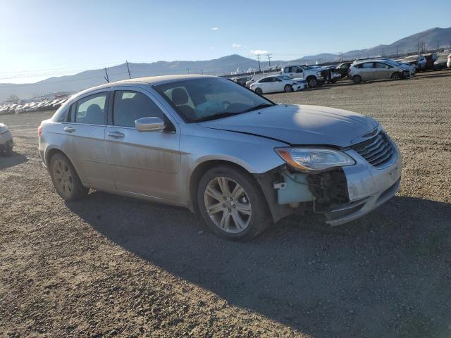 Photo 4 from auction – 2012 CHRYSLER 200 LX with VIN 1C3CCBAB7CN317480